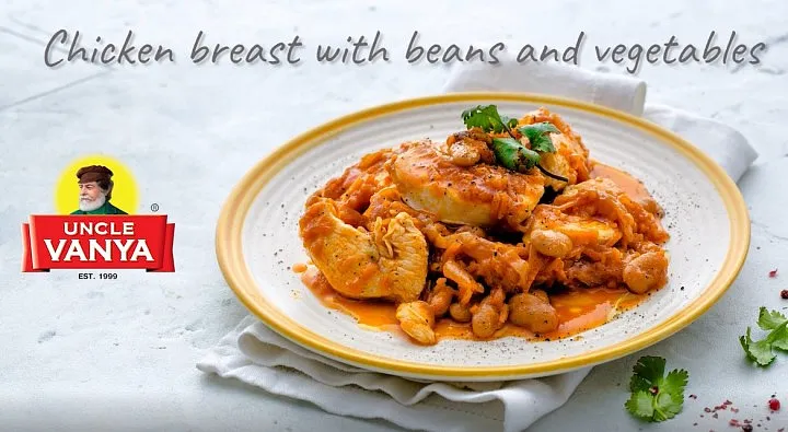 Chicken breast with beans and vegetables